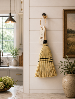 AUTHENTIC DELUXE WHISK BROOM - Amish Corn Straw Hand Brush & Handle
