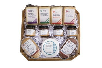 Food Gift BasketsCOUNTRY BASKET - 11 Classic Tasty Treats in 1bundledelicacySaving Shepherd