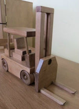 Wooden & Handcrafted ToysFORKLIFT with PALLET - Working Wood Construction Toy Truck USAAmishchildrenSaving Shepherd