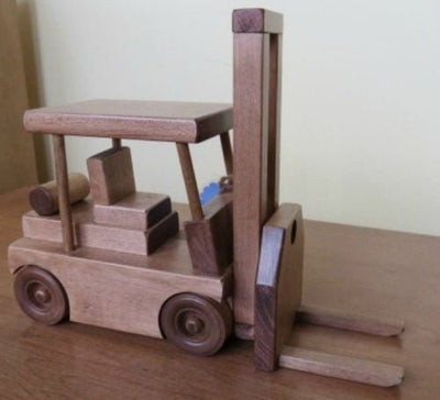 Wooden & Handcrafted ToysFORKLIFT with PALLET - Working Wood Construction Toy Truck USAAmishchildrenSaving Shepherd