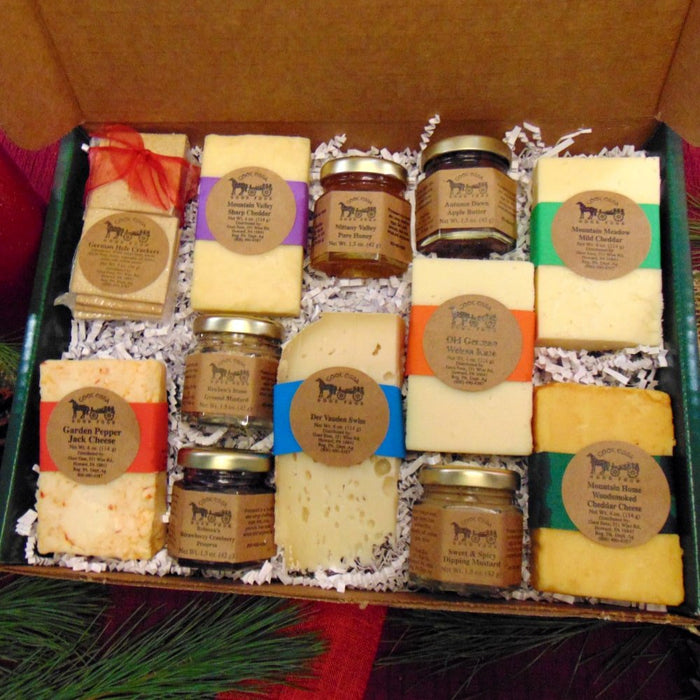 Food Gift BasketsCHRISTMAS MEMORIES - 6 Gourmet Cheeses 6 Condiments & CrackersbundledelicacySaving Shepherd